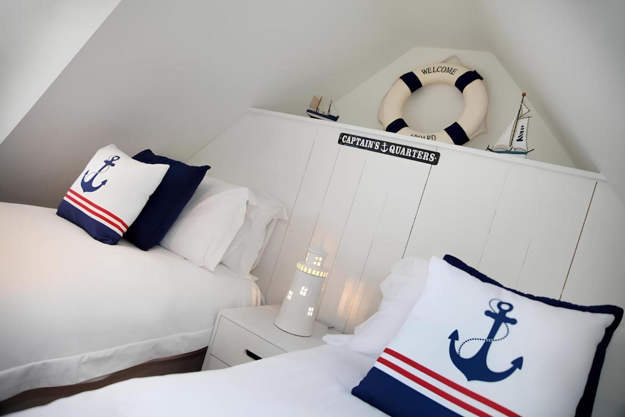 Tucked Away, Beach Access Sleeps 4 The Mumbles Εξωτερικό φωτογραφία